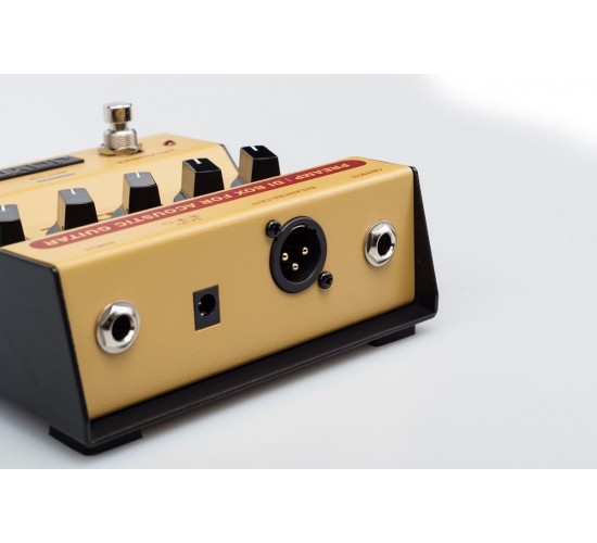 Joyo AD-2-Acc.Preamp-Di-box предусилитель/ди-бокс в формате педали для акустической гитары