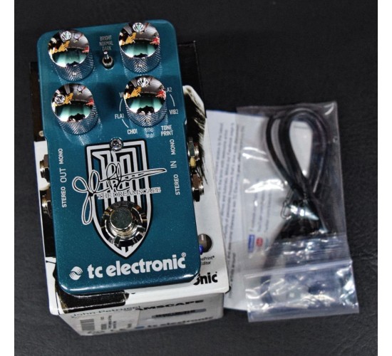 TС Electronic The Dreamscape The John Petrucci Signature педаль эффектов, именная модель John Petrucci, эффекты тремоло/хорус/фленджер
