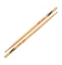 Zildjian ZASDC Dennis Chambers Artist Series барабанные палочки с деревянным наконечником, именные, орех