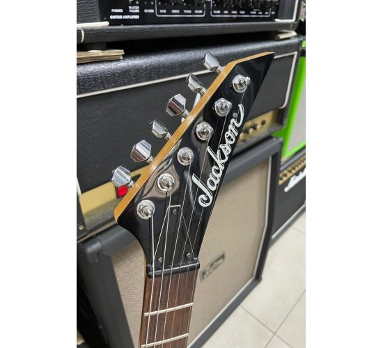 Jackson Warrior JS30WR электрогитара, цвет черный, Индия USED