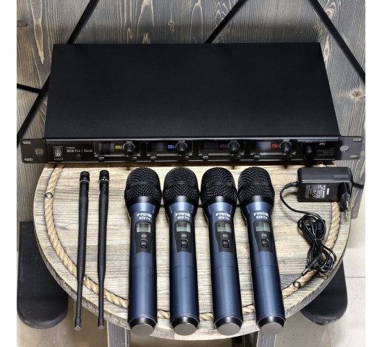 Fame MSW PRO 4 вокальная радиосистема c 4-мя микрофонами USED
