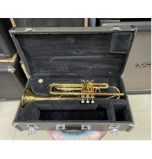 Yamaha YTR-2330 Bb труба, выставочный образец