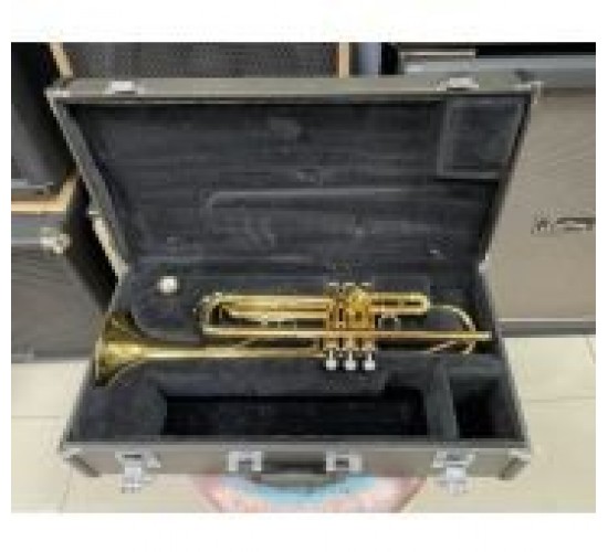 Yamaha YTR-2330 Bb труба, выставочный образец