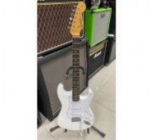 Grass Roots G-SE-50R электрогитара, цвет белый USED