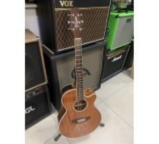 Takamine PTU131KC N электроакустическая гитара, выставочный образец, Япония