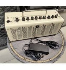Yamaha THR10 гитарный усилитель USED