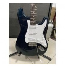 Selder Stratocaster SSS электрогитара, цвет зелёный металлик USED