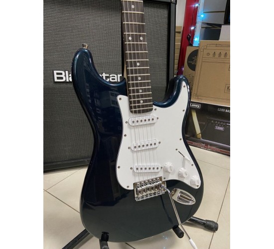 Selder Stratocaster SSS электрогитара, цвет зелёный металлик USED