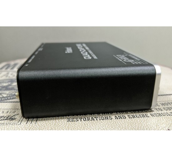 Roland Quad-Capture аудио интерфейс, выставочный экземпляр