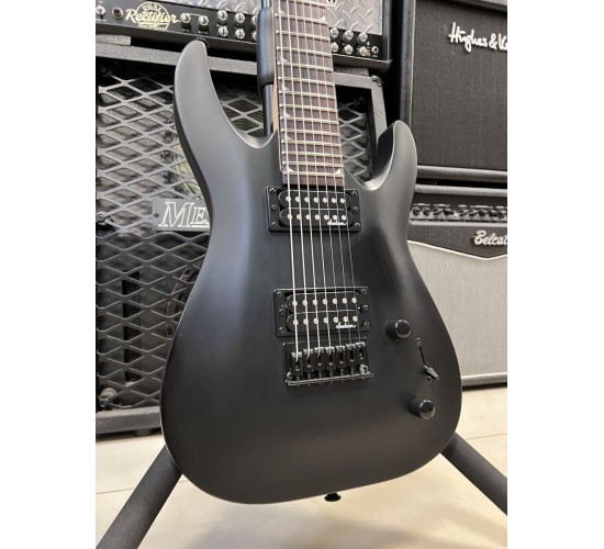 Jackson JS22-7 DKA, AH FB - HT STN 7-ми струнная электрогитара, цвет черный USED