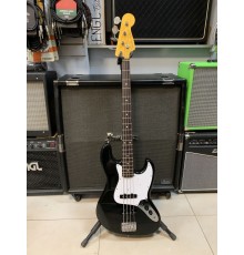 Fender Jazz Bass JB-62 бас-гитара, цвет черный, Япония 1999-2002 USED