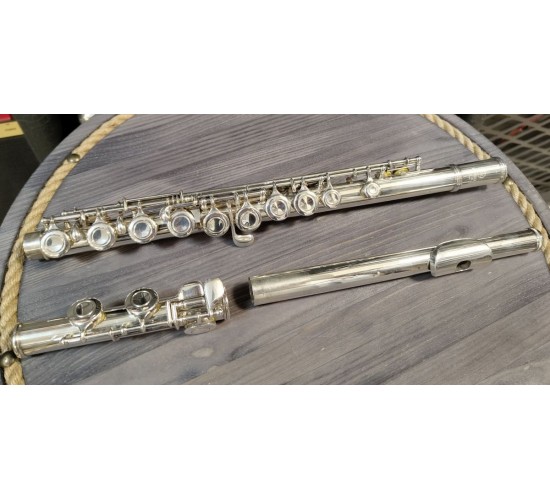 Yamaha YFL-31 флейта, головка - серебро, Япония USED