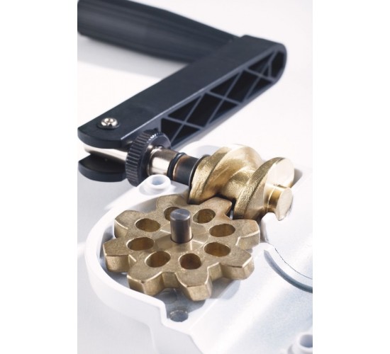 Konig & Meyer 21302-009-55 стойка для акустической системы