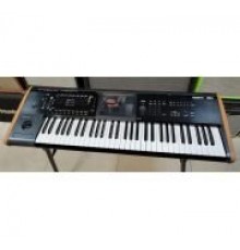 Korg KRONOS2-61 рабочая станция, 61 клавиша USED