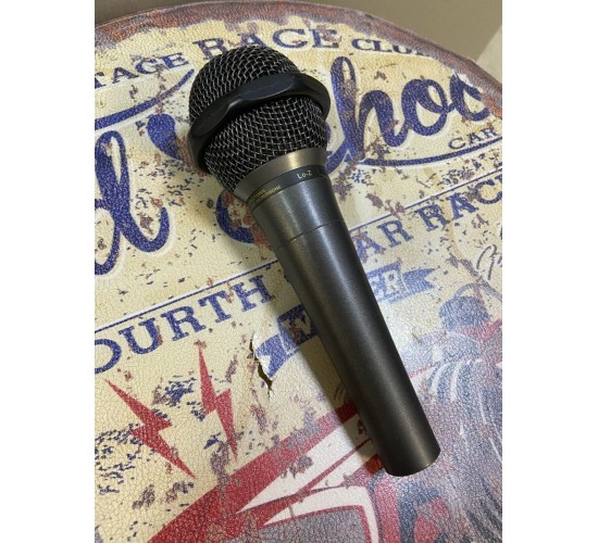 Audio-Technica AT-X11 динамический вокальный микрофон USED