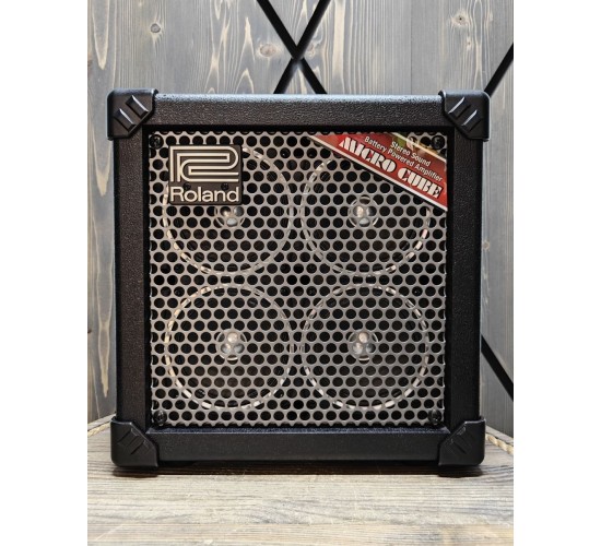 Roland Micro Cube Bass RX комбоусилитель для бас гитары USED