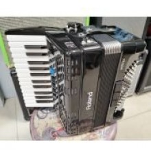 Roland FR-1X BK Цифровой аккордеон Италия USED