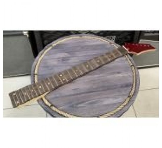 Гриф для электрогитары типа Ibanez, клен, накладка из палисандра, цвет красный