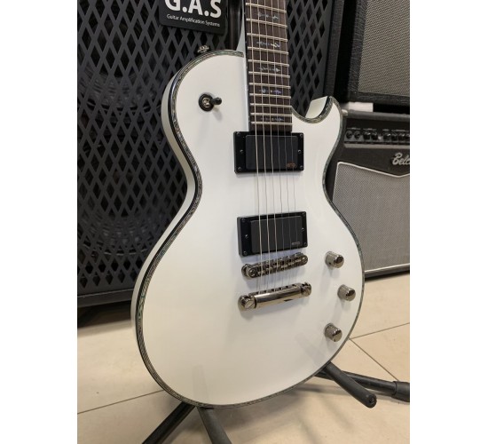 Schecter Hellraiser Solo II WHT электрогитара, цвет белый, Корея, выставочный образец