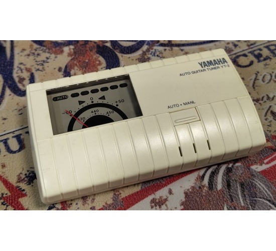 Yamaha YT-2 гитарный тюнер USED