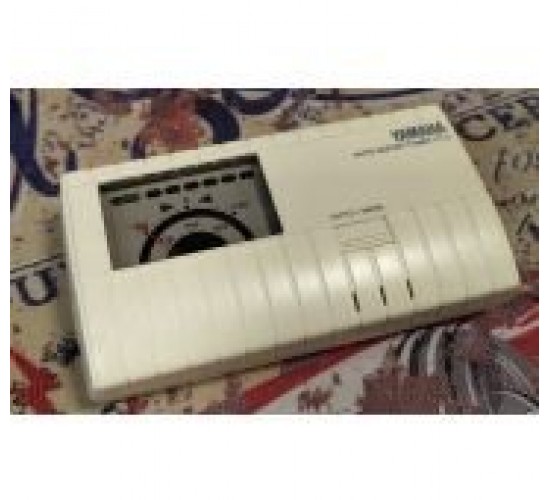 Yamaha YT-2 гитарный тюнер USED