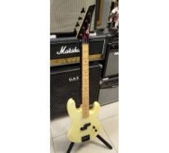 Charvel 1B PB Precision Bass бас-гитара состаренный белый, Япония USED