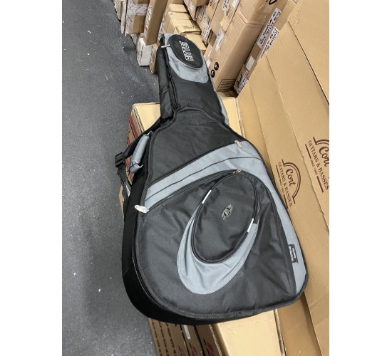Ritter чехол для акустической бас-гитары USED