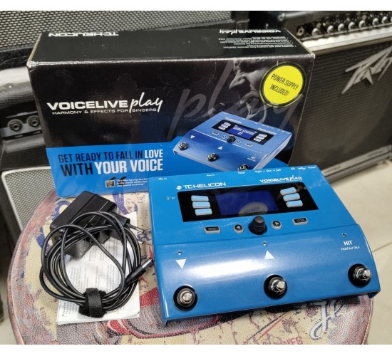 TC Helicon Voicelive Play напольный вокальный процессор эффектов USED