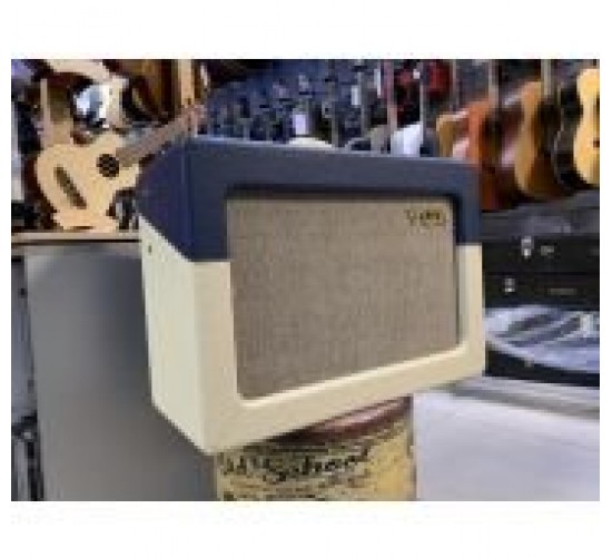 VOX AC15C1-TV Blue Cream Limited Edition ламповый гитарный усилитель USED