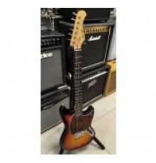 Bacchus Mustang BMS-1R 3TS электрогитара, цвет 3 Tone Sunburst USED