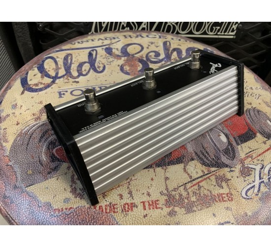Fender 3-Button Channel Gain Reverb Footswitch 3-х кнопочный футсвич для усилителей USED