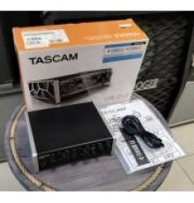 Tascam US-2X2 USB аудио интерфейс USED