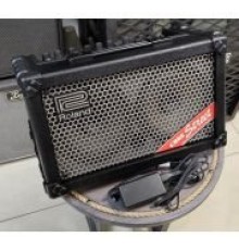Roland Cube Street ST гитарный комбо USED