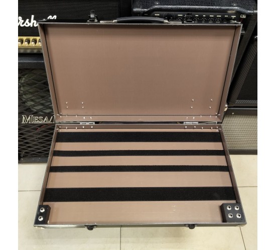 VM cases X-15 педалборд, цвет черный USED