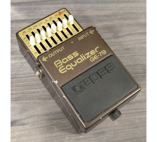Boss GE-7B педаль гитарная, эквалайзер USED