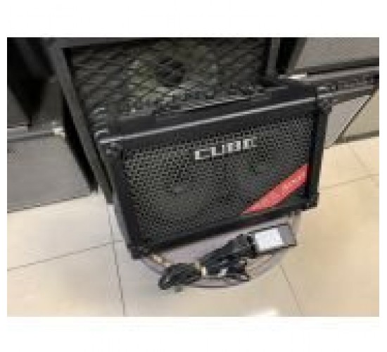 Roland Cube Street ST гитарный комбо USED