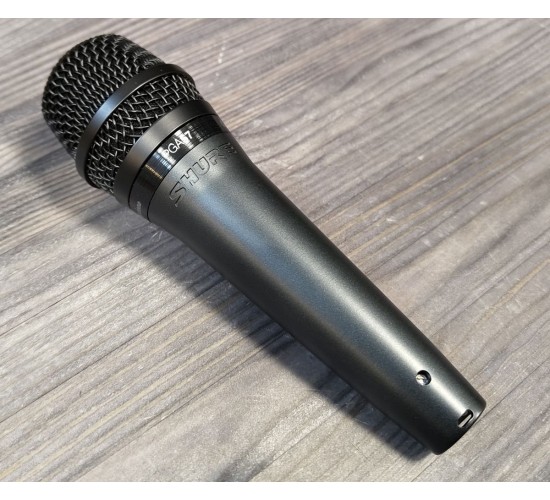 Shure PGA57 инструментальный микрофон c выключателем USED