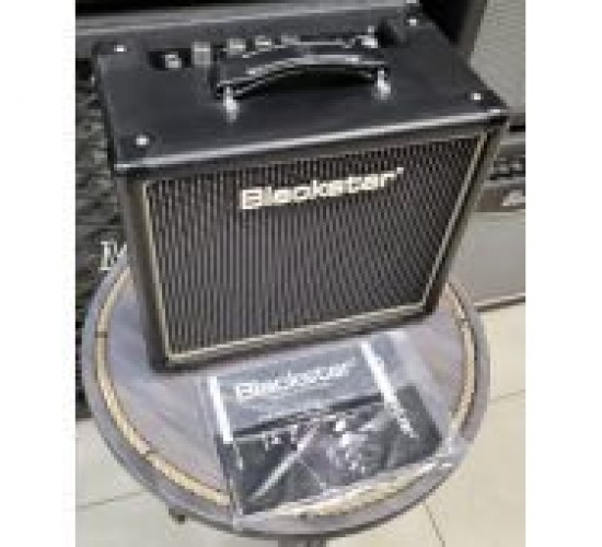 Blackstar HT-1R Ламповый гитарный комбоусилитель, 1 Вт USED