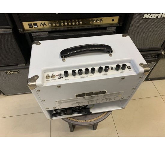 Blackstar HT-5R Limited Edition Arctic White ламповый комбоусилитель USED