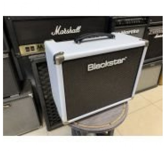 Blackstar HT-5R Limited Edition Arctic White ламповый комбоусилитель USED