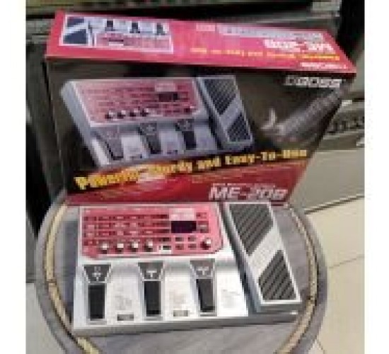 Boss ME-20B Bass Multiple Effects басовый процессор USED