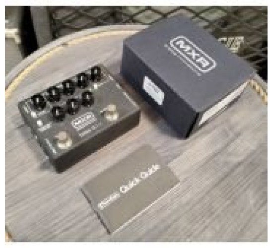 MXR M80 bass d.i.+ басовая педаль - преамп + дисторшн USED