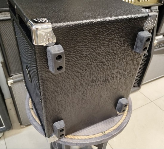 Phil Jones C4 Compact 4 Bass Cabinet 4x5