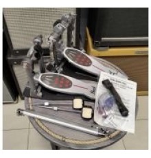 Pearl P-2052C Eliminator Двойная педаль с цепным приводом, с чехлом USED