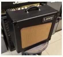 Laney CUB12R Гитарный ламповый комбо, 15 Вт, с чехлом USED