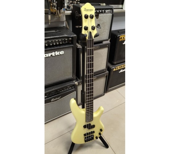 Ibanez Roadstar RB-830 RB Series бас-гитара, цвет кремовый, Япония USED