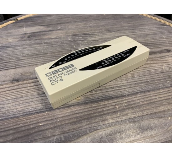 Boss CT-6 Автоматический тюнер для гитары/баса USED