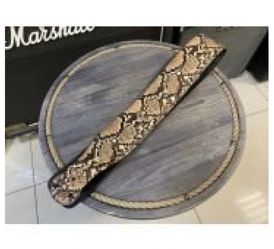 Гитарный ремень, змеиная кожа USED