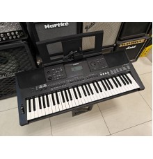 Yamaha PSR-E453 синтезатор, 61 клавиша USED