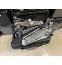 Tama Speed Cobra HP910LSW двойная педаль с приводом на двойной цепи и кейсом в комплекте USED